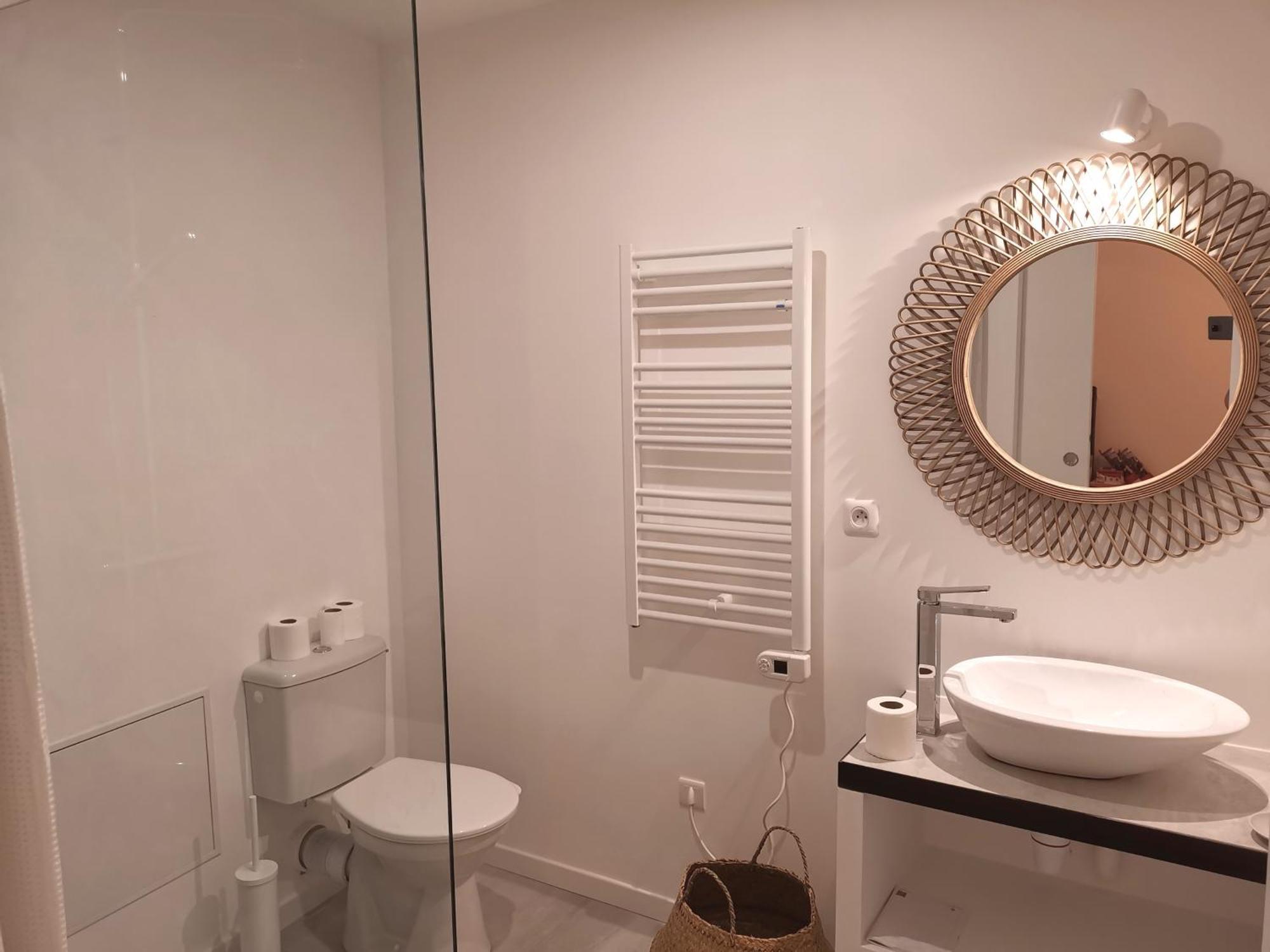 Le Saint Christophe - Mairie D'Aubervilliers Ligne 12 Kamer foto